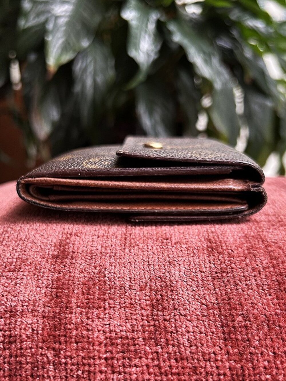 LOUIS VUITTON Monogram Compact Snap Wallet - Picture 8 of 12